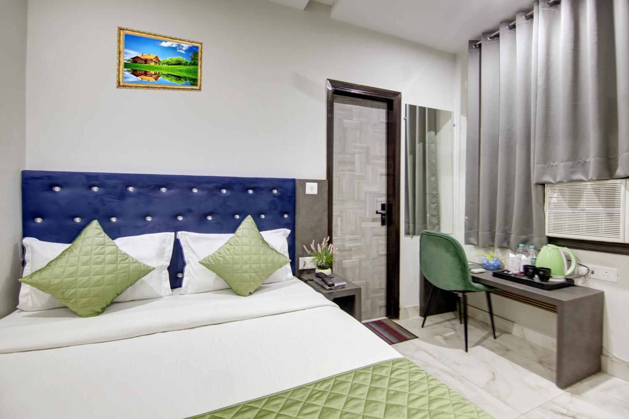 S B Inn-near Train Station Auberge de jeunesse New Delhi
