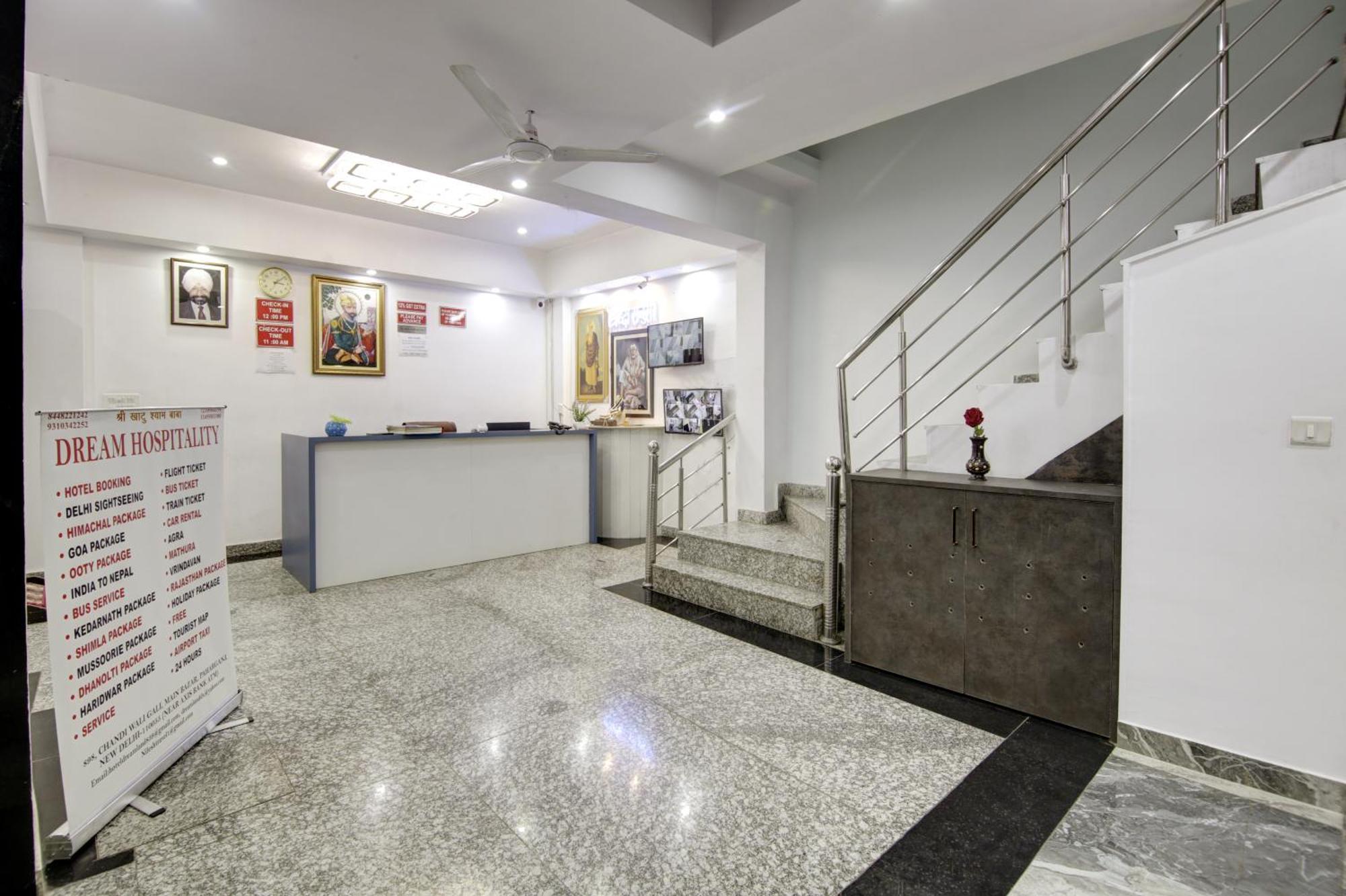 S B Inn-near Train Station Auberge de jeunesse *