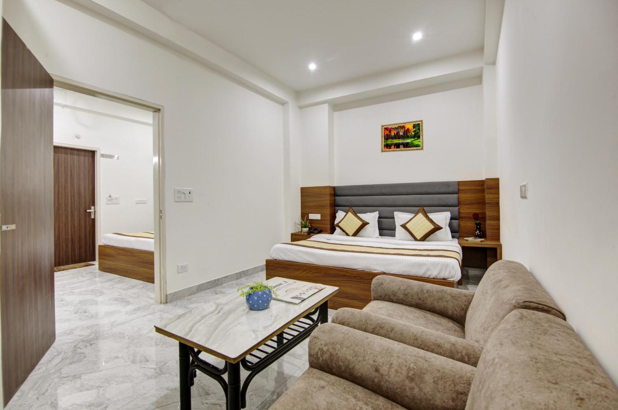 S B Inn-near Train Station Auberge de jeunesse New Delhi
